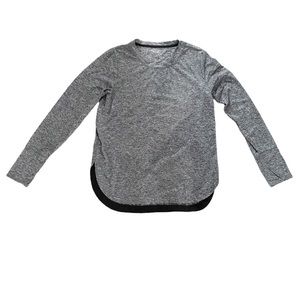 Athleta Gray Long Sleeves Activewear Top Size Large